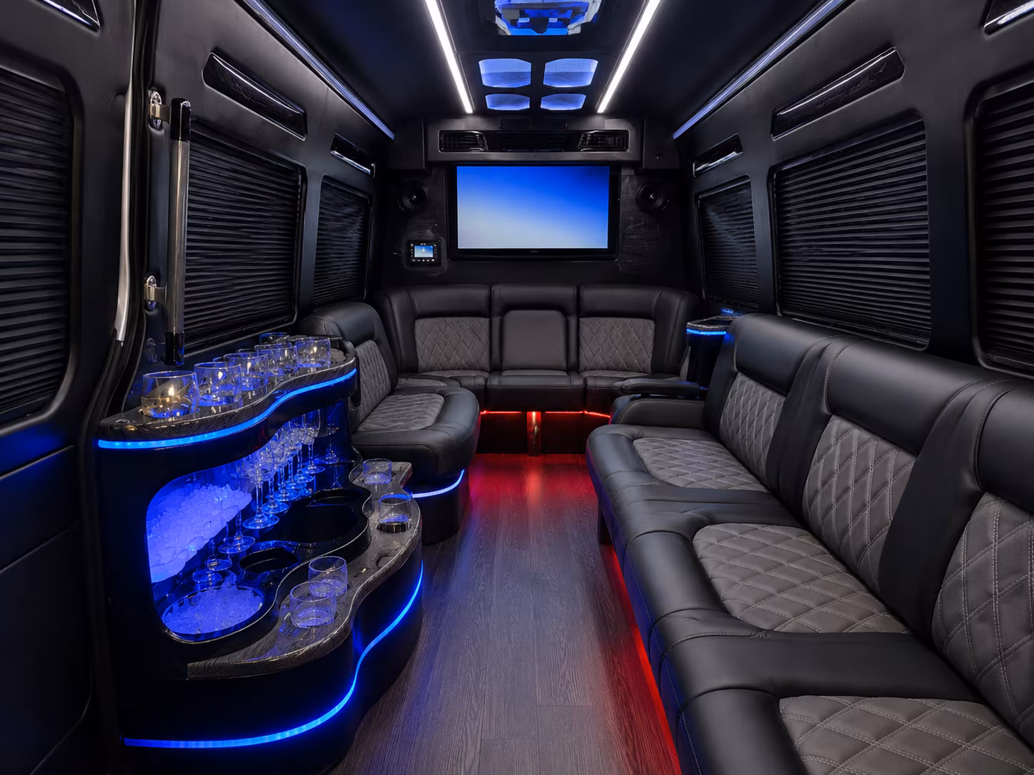 bus rentals to wild horse pass and glendale venues for west valley prom groups
