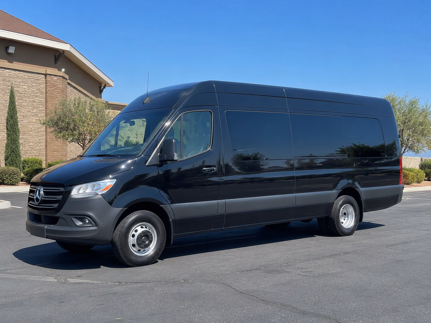 executive sprinter van and minibus rentals for buckeye corporate groups