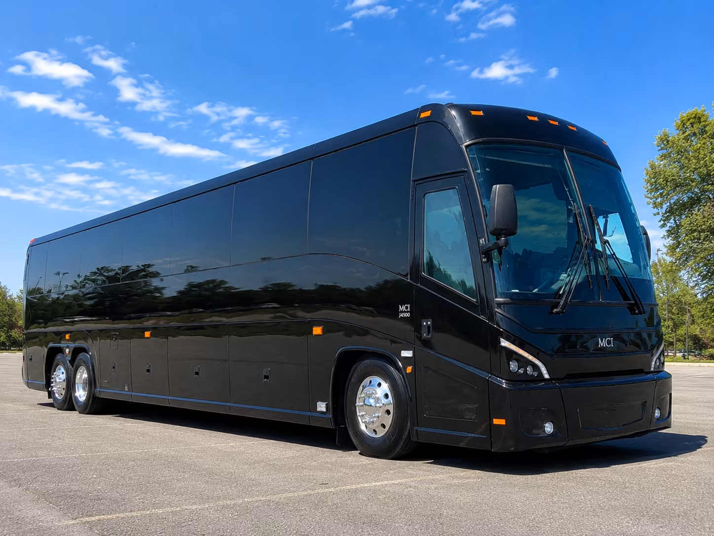 shuttle buses between goodyear and litchfield park hotels and your buckeye venue